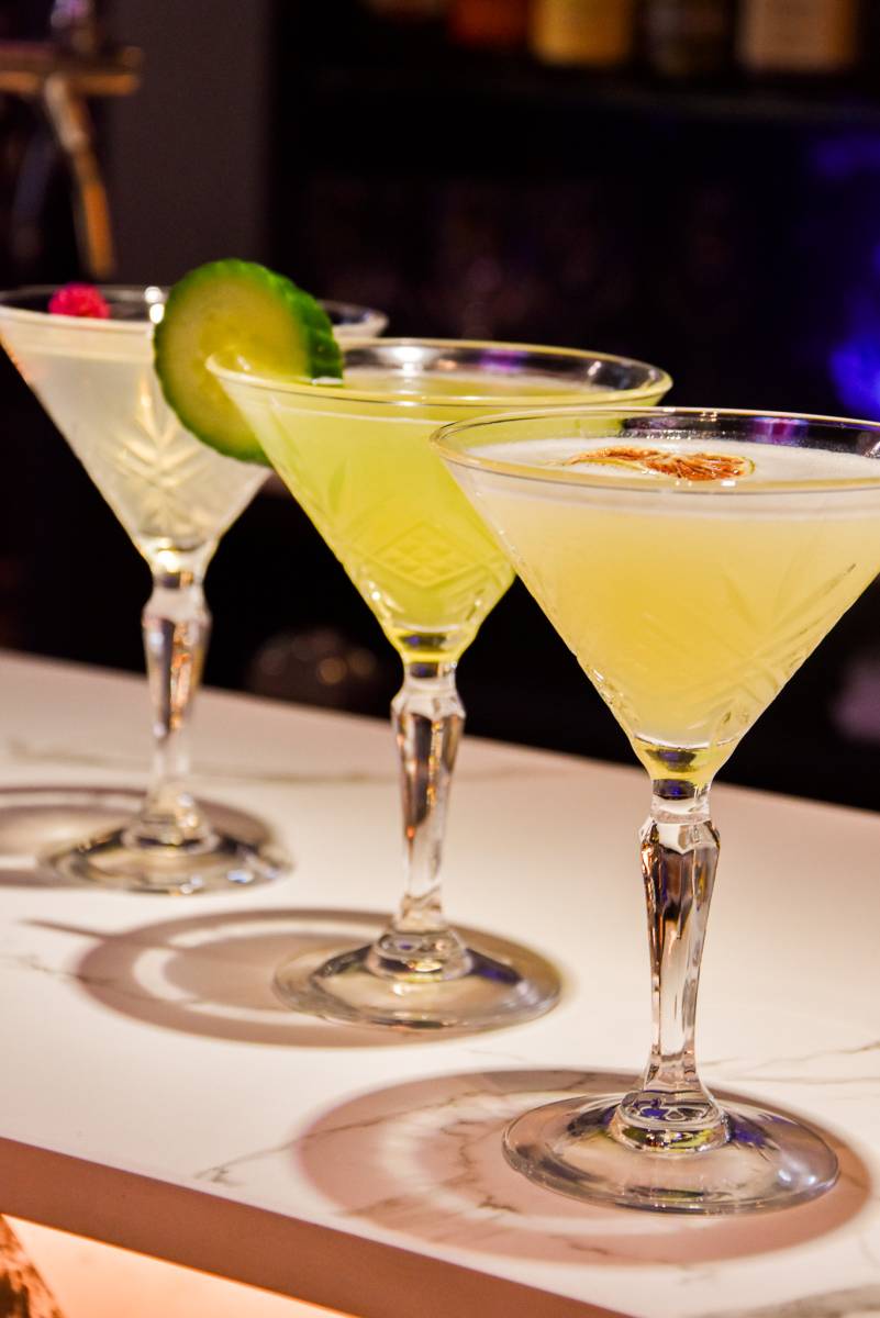 Bar a cocktails avec Happy Hour tous les jours de 18h à 19h30 au Faubourg 46