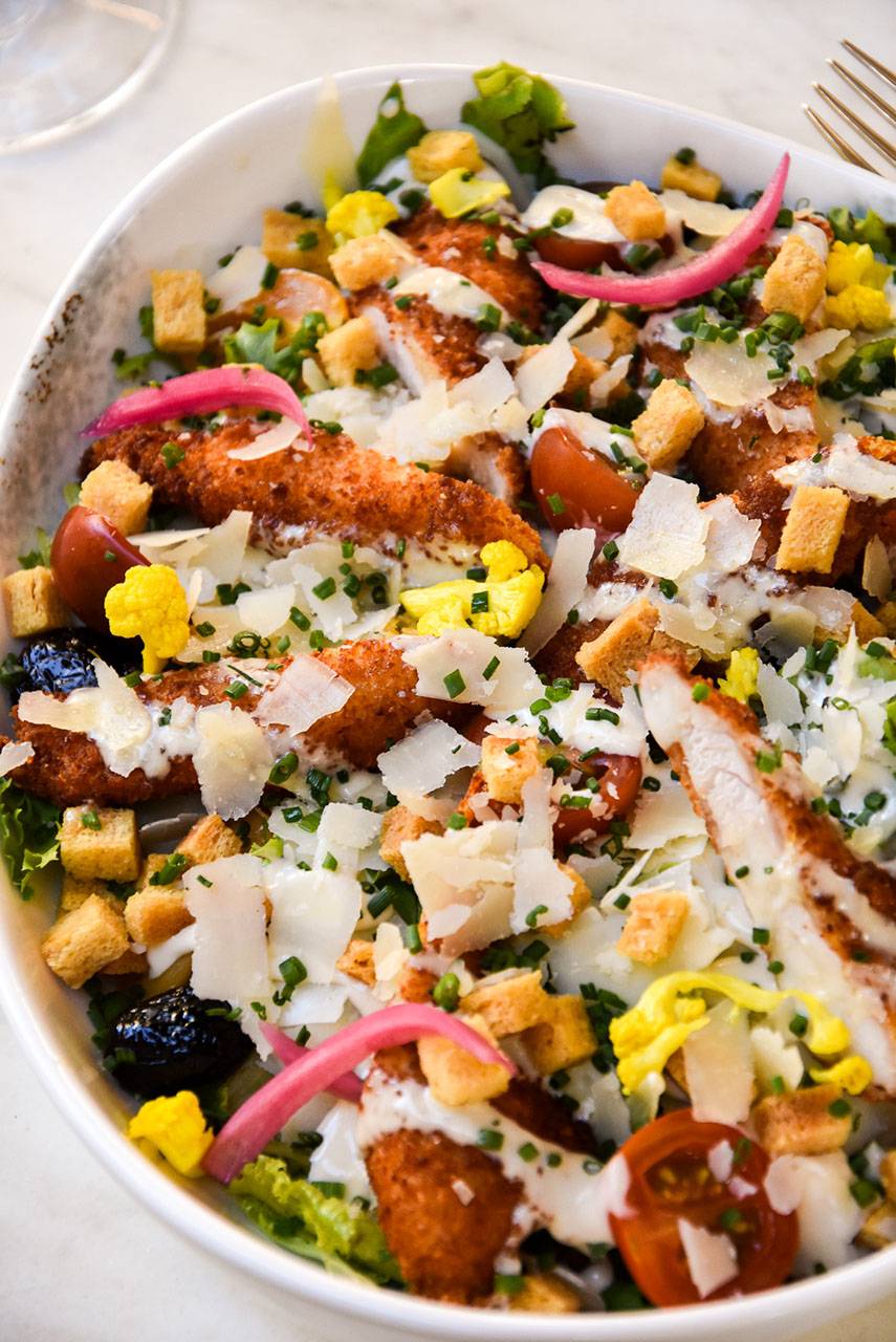 Déjeuner en intérieur en service continu de 12h à 23h au Faubourg 46