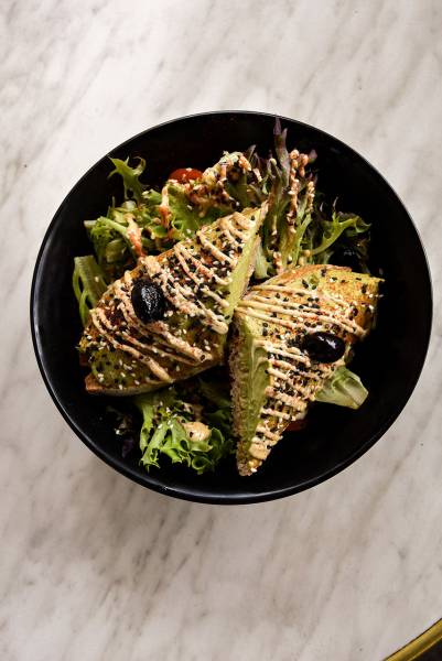 Faubourg 46, un restaurant sur Aix avec des plats, des tapas, cocktails en terrasse ou en intérieur