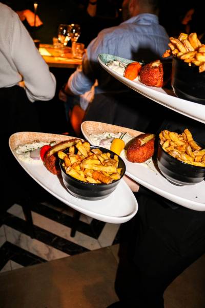 Le Faubourg 46 un restaurant sur Aix-en-Provence avec soirée DJ Set du jeudi au samedi soir